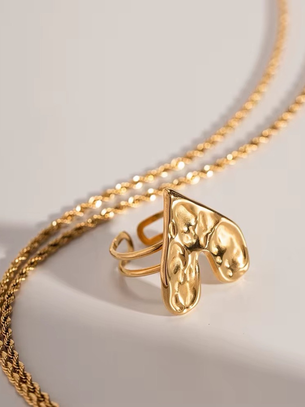 18K Gold Plated Adjustable Heart Necklace - Picture 3 of 5